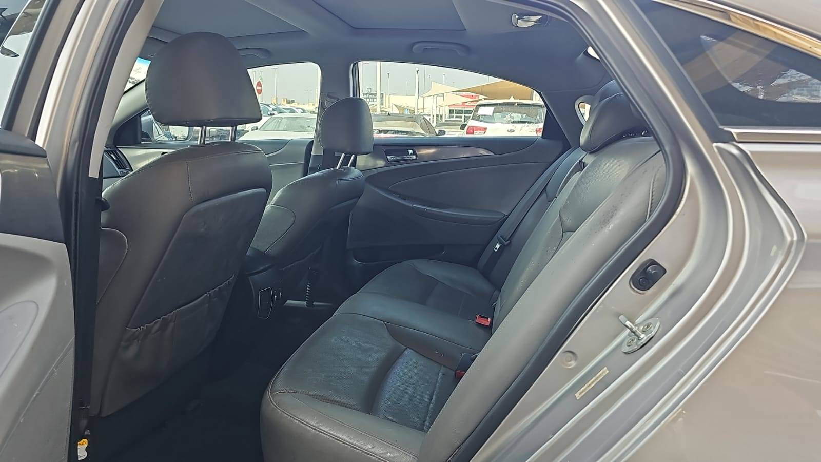 HYUNDAI SONATA 2012 - Marhaba Auction Used Cars - Image 9