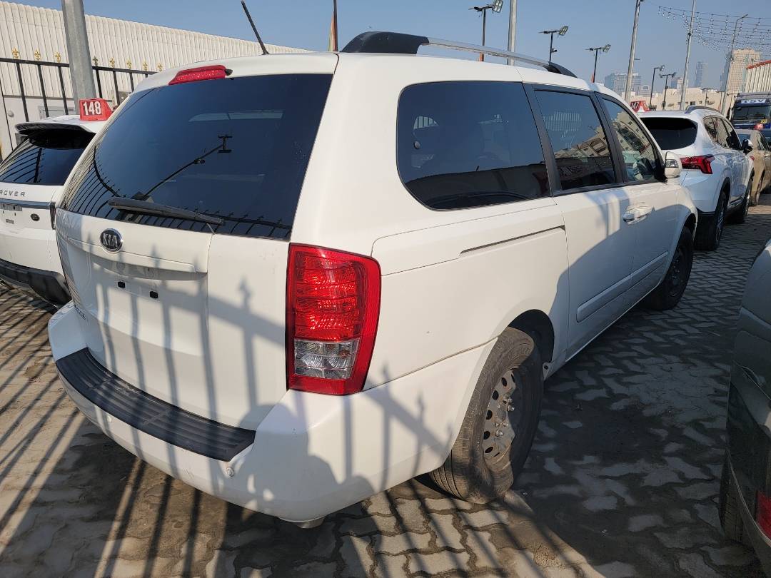 2012 KIA SEDONA — 230496 Miles — Lot C6486889 — Main - Marhaba Auctions Used Cars - Image 3
