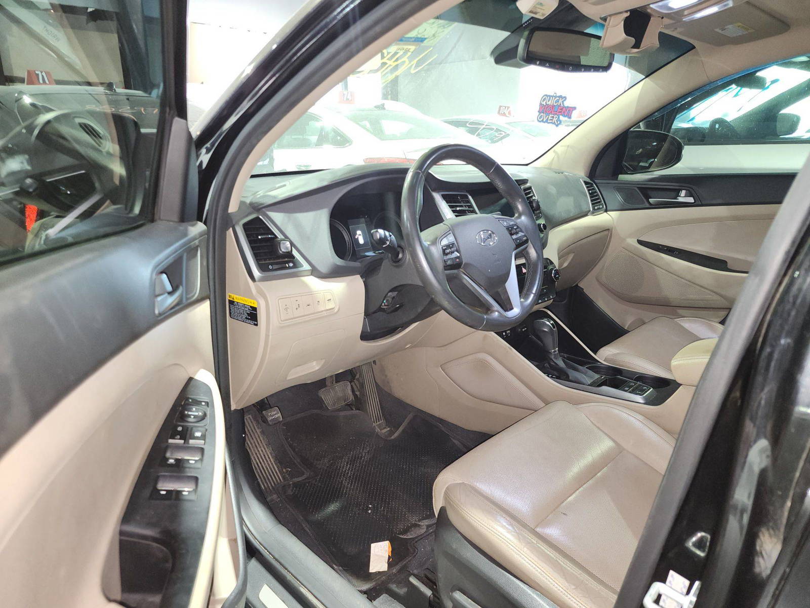 2016 HYUNDAI TUCSON — 136228 Miles — Lot 40808687 — Al Quoz - Marhaba Auctions Used Cars - Image 10