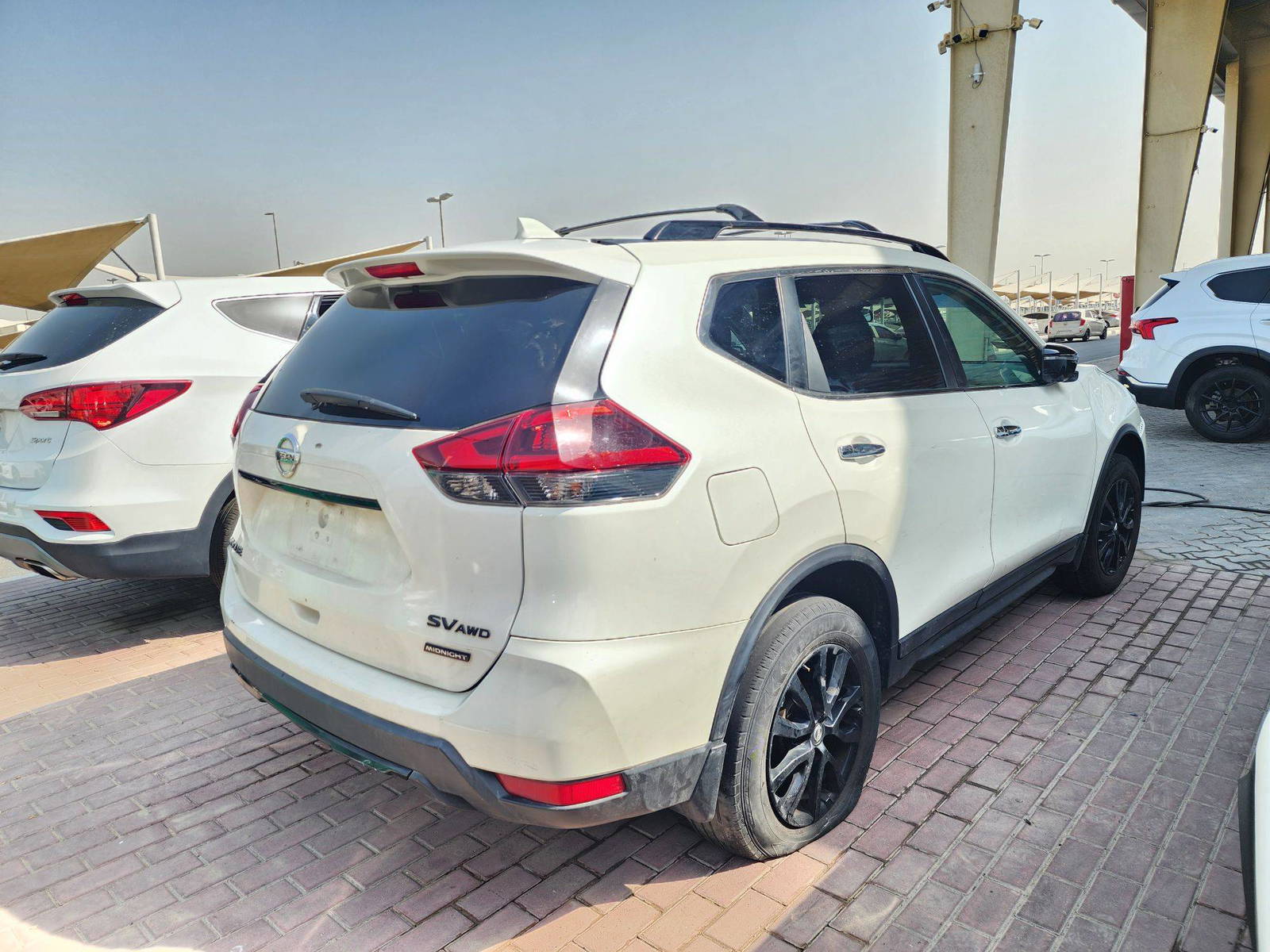 2018 NISSAN ROGUE — 178226 Miles — Lot 88886895 — Souq - Marhaba Auctions Used Cars - Image 3