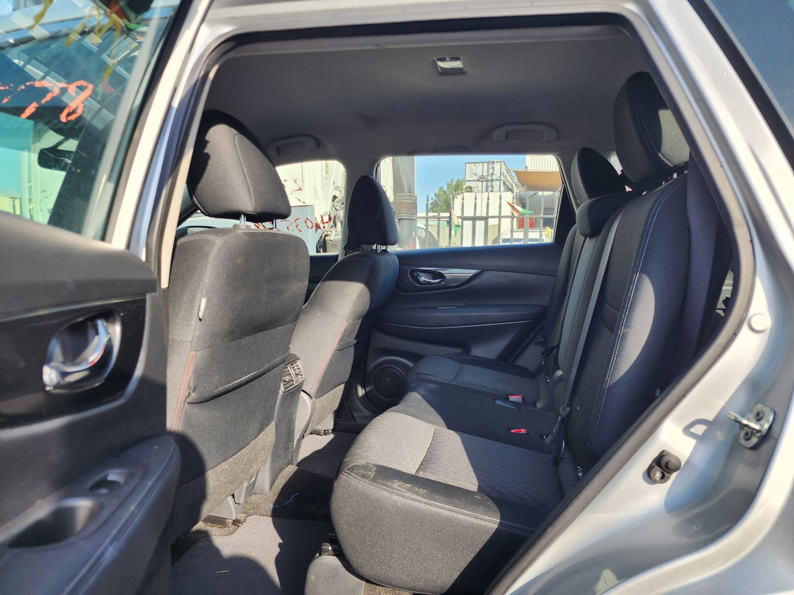 2017 NISSAN ROGUE — 111018 Miles — Lot 41035778 — Souq - Marhaba Auctions Used Cars - Image 7
