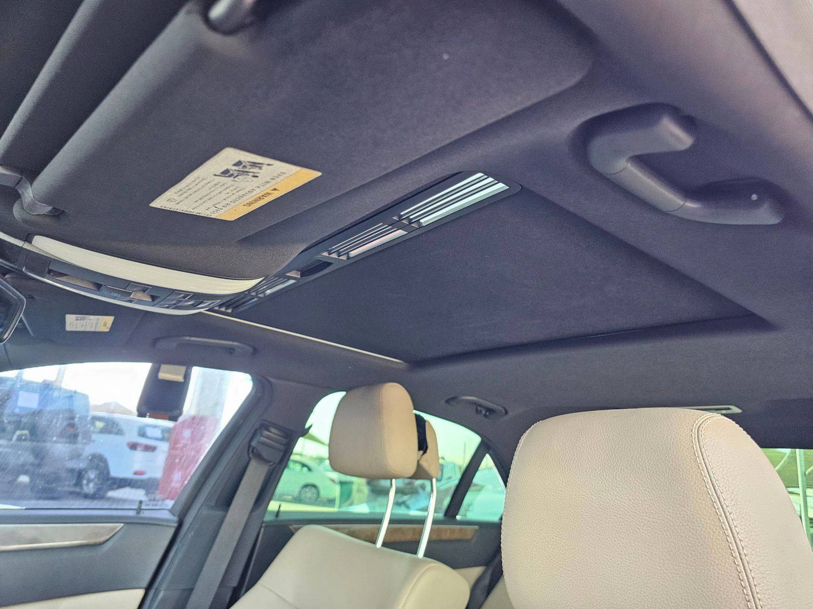 MERCEDES BENZ E 350 2010 - Marhaba Auction Used Cars - Image 8