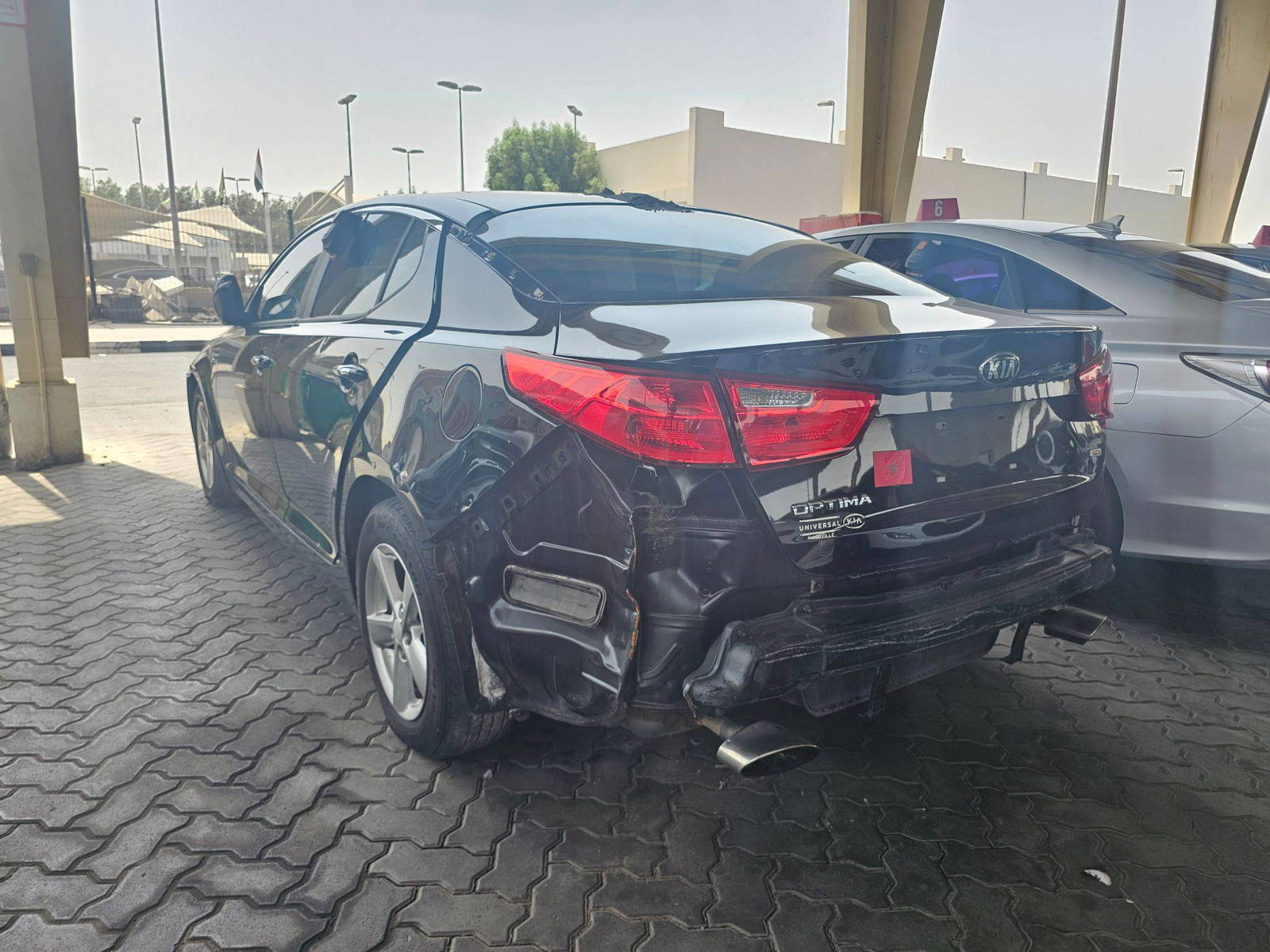 2015 KIA OPTIMA — 223922 Miles — Lot 4A78FG462402 — Souq - Marhaba Auctions Used Cars - Image 4