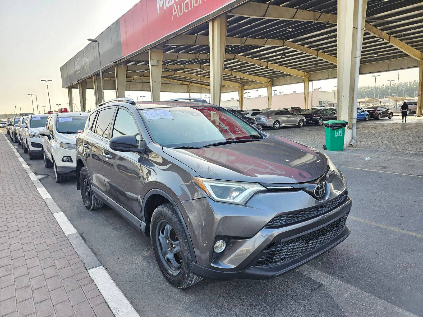 2018 TOYOTA RAV4 — 50352 Miles — Lot JJ745496 — Souq - Marhaba Auctions Used Cars - Image 4