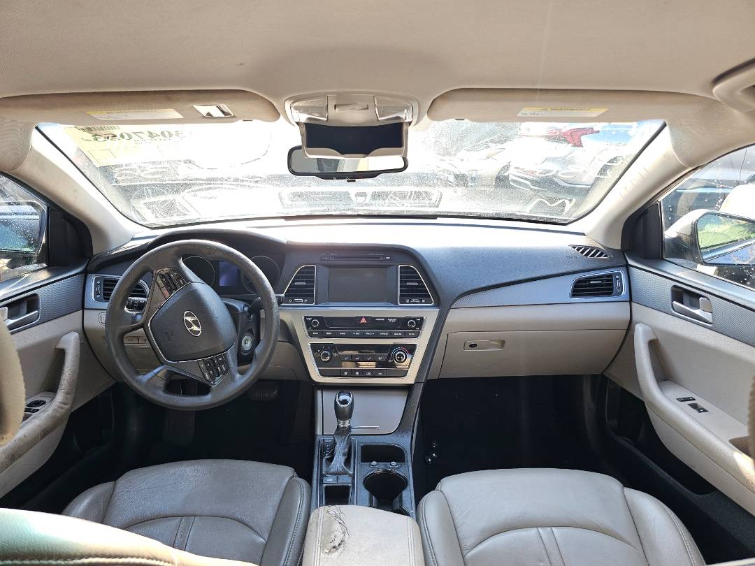 2017 HYUNDAI SONATA — 179236 Miles — Lot 43047053 — Souq - Marhaba Auctions Used Cars - Image 8