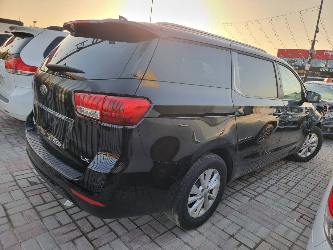 KIA SEDONA 2017 - Marhaba Auction Used Cars - Image 3