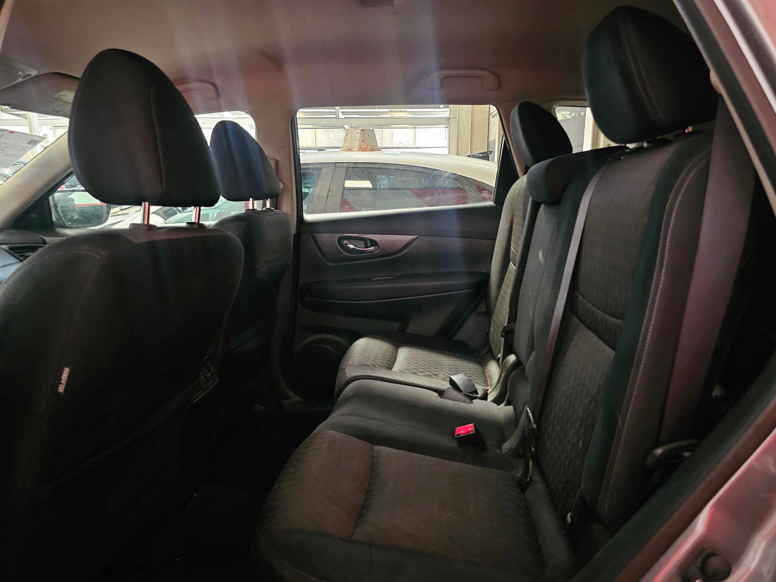 NISSAN ROGUE 2017 - Marhaba Auction Used Cars - Image 7
