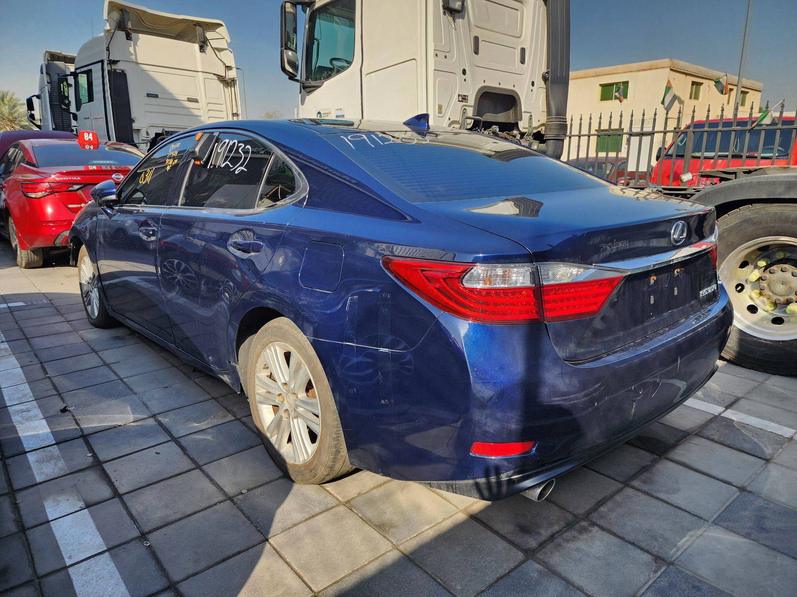 2015 LEXUS ES 350 — 116168 Miles — Lot 41060311 — Main - Marhaba Auctions Used Cars - Image 3