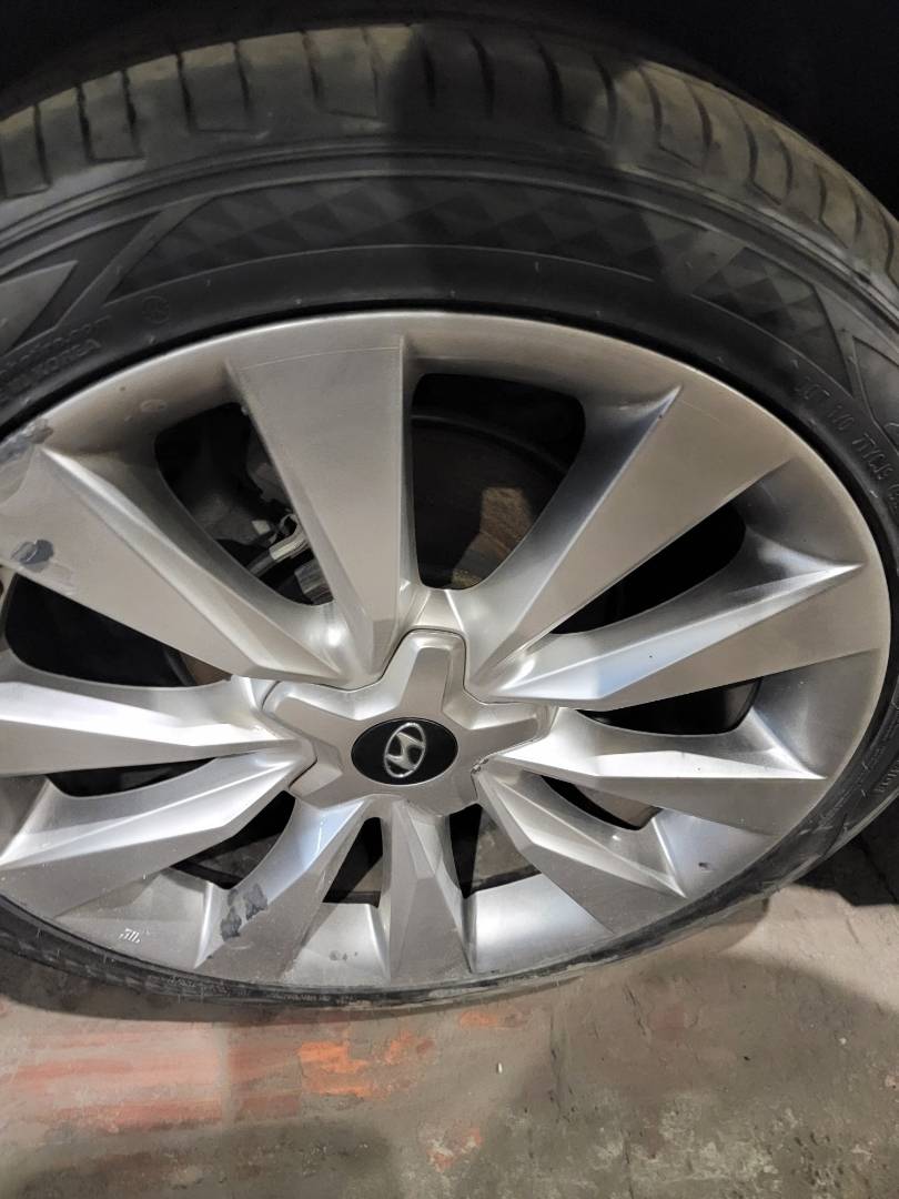 2012 HYUNDAI AZERA — 137043 Miles — Lot 76714974 — Main - Marhaba Auctions Used Cars - Image 6