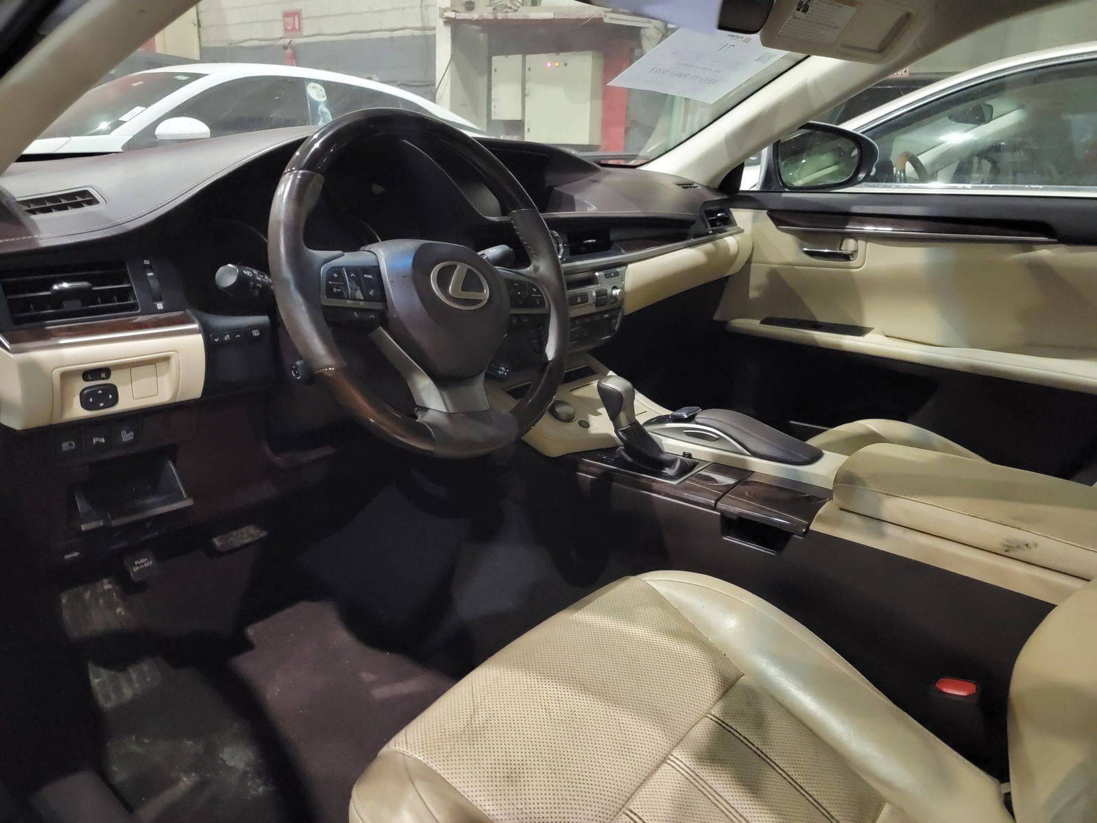 LEXUS ES 350 2016 - Marhaba Auction Used Cars - Image 6