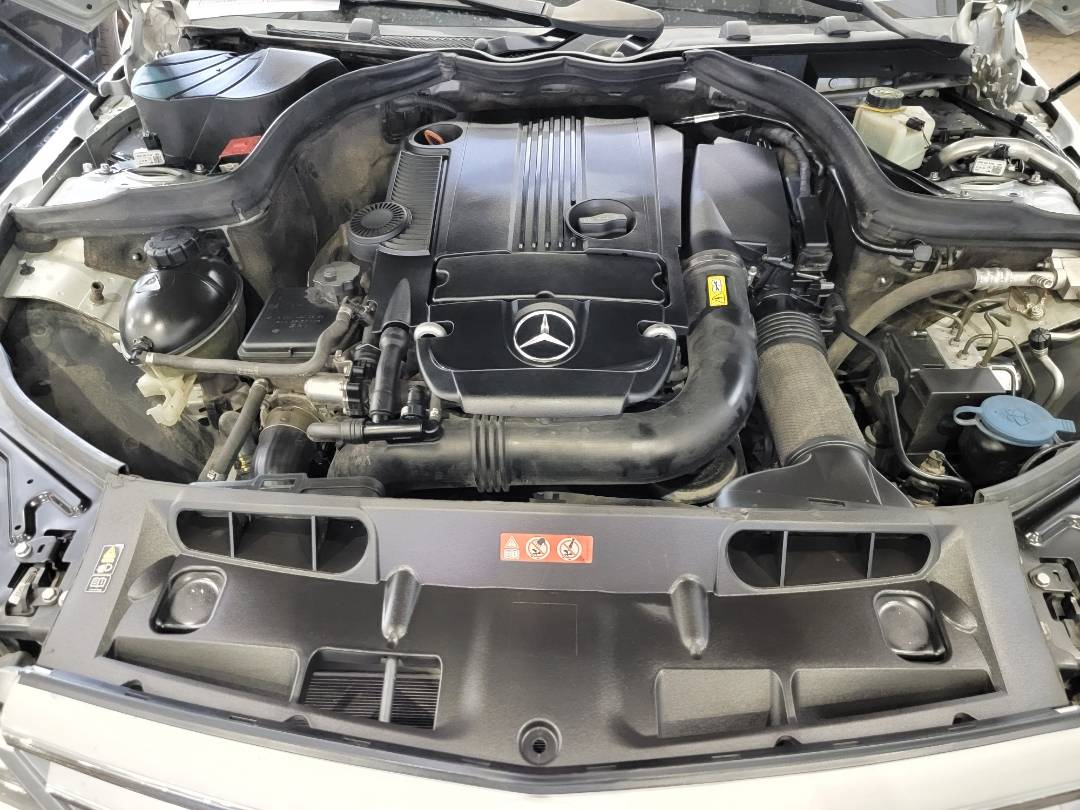 2012 MERCEDES BENZ C-class — 136337 KM — Lot A646694 — Main - Marhaba Auctions Used Cars - Image 12