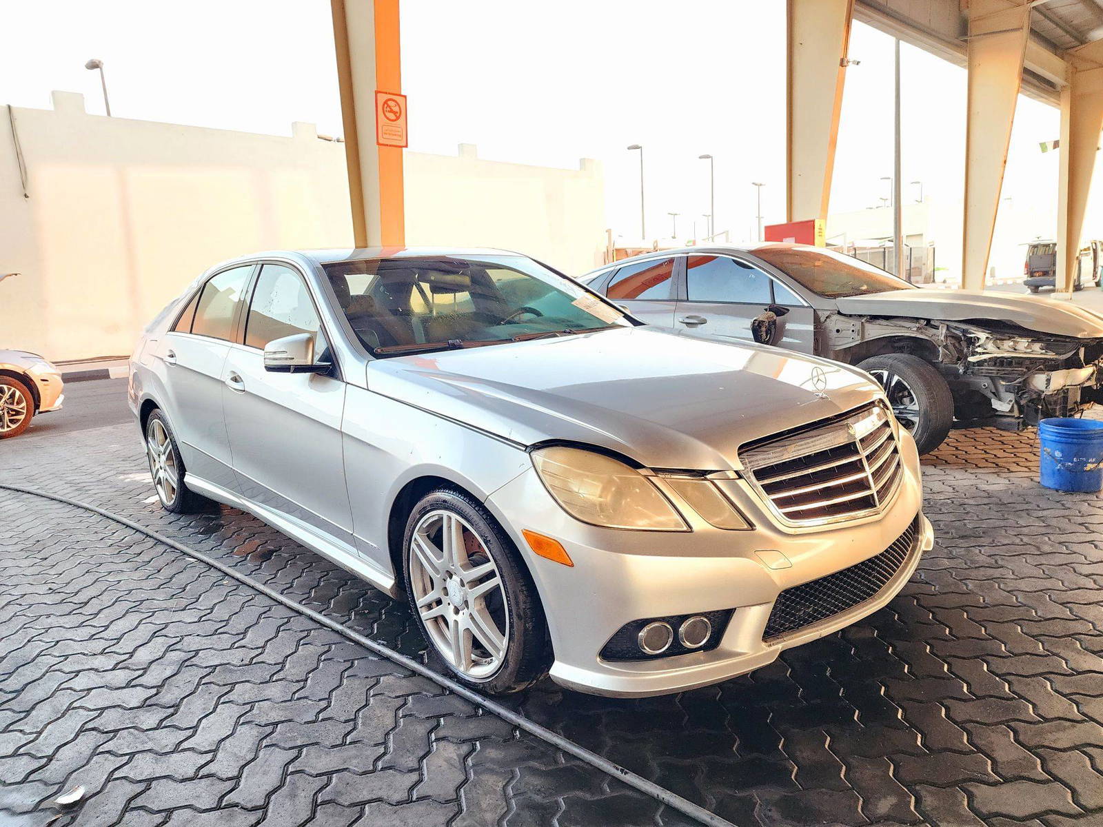 2010 MERCEDES BENZ E 350 — 200322 Miles — Lot HB2AA102603 — Souq - Marhaba Auctions Used Cars - Image 5