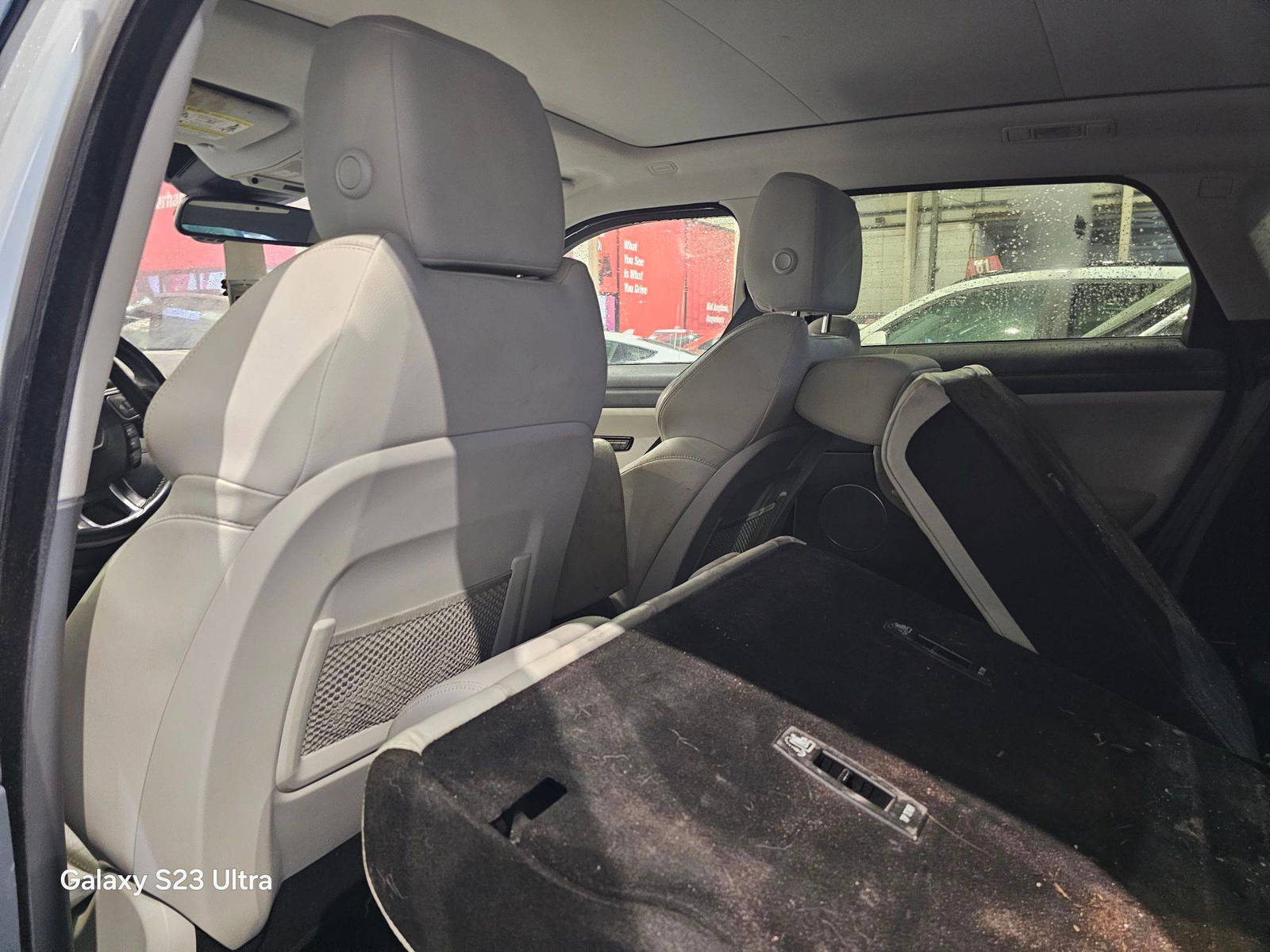 LAND ROVER RANGE ROVER EVOQUE SE 2017 - Marhaba Auction Used Cars - Image 7