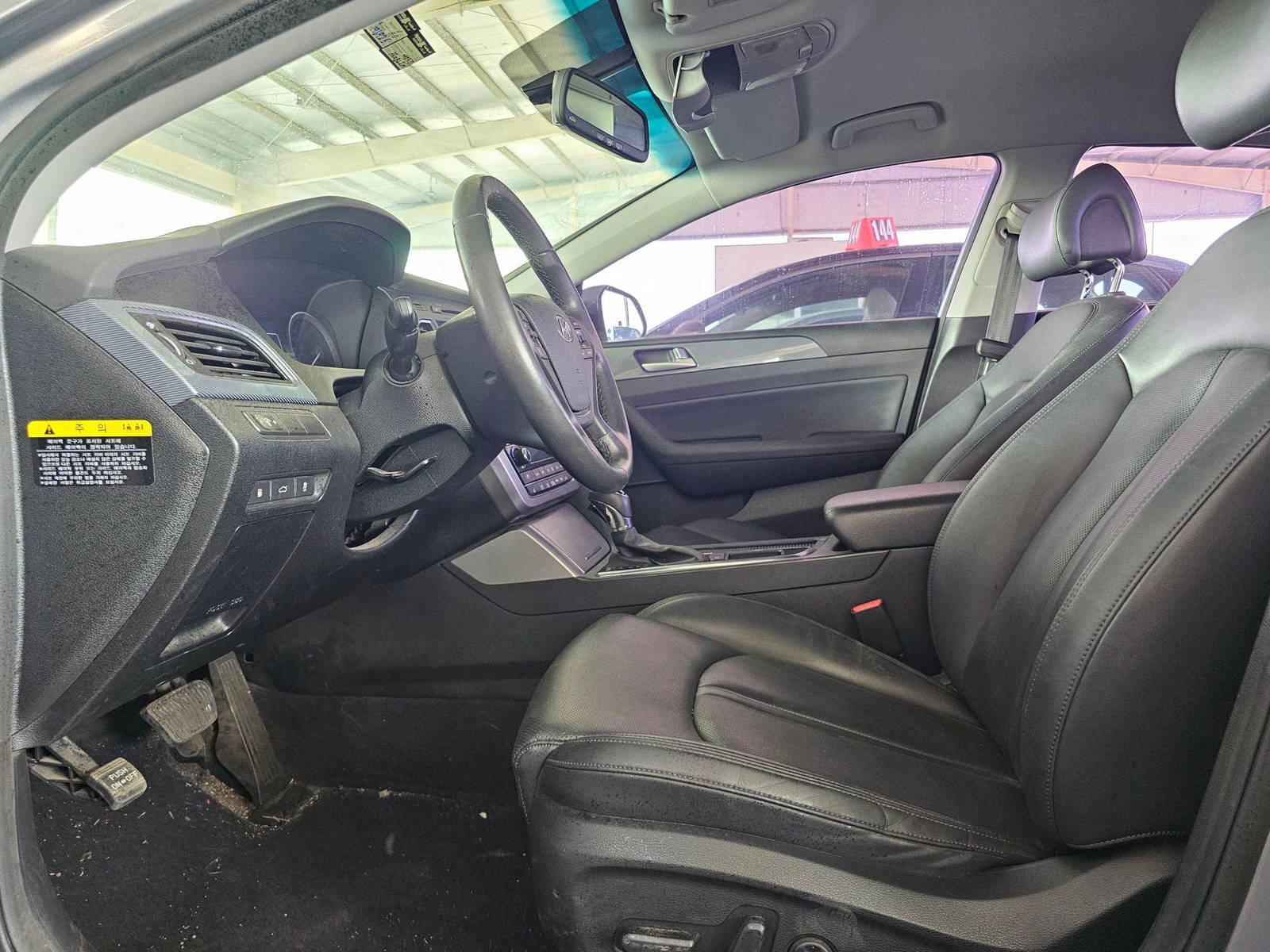 2016 HYUNDAI SONATA — 196925 KM — Lot 024824 — Souq - Marhaba Auctions Used Cars - Image 8