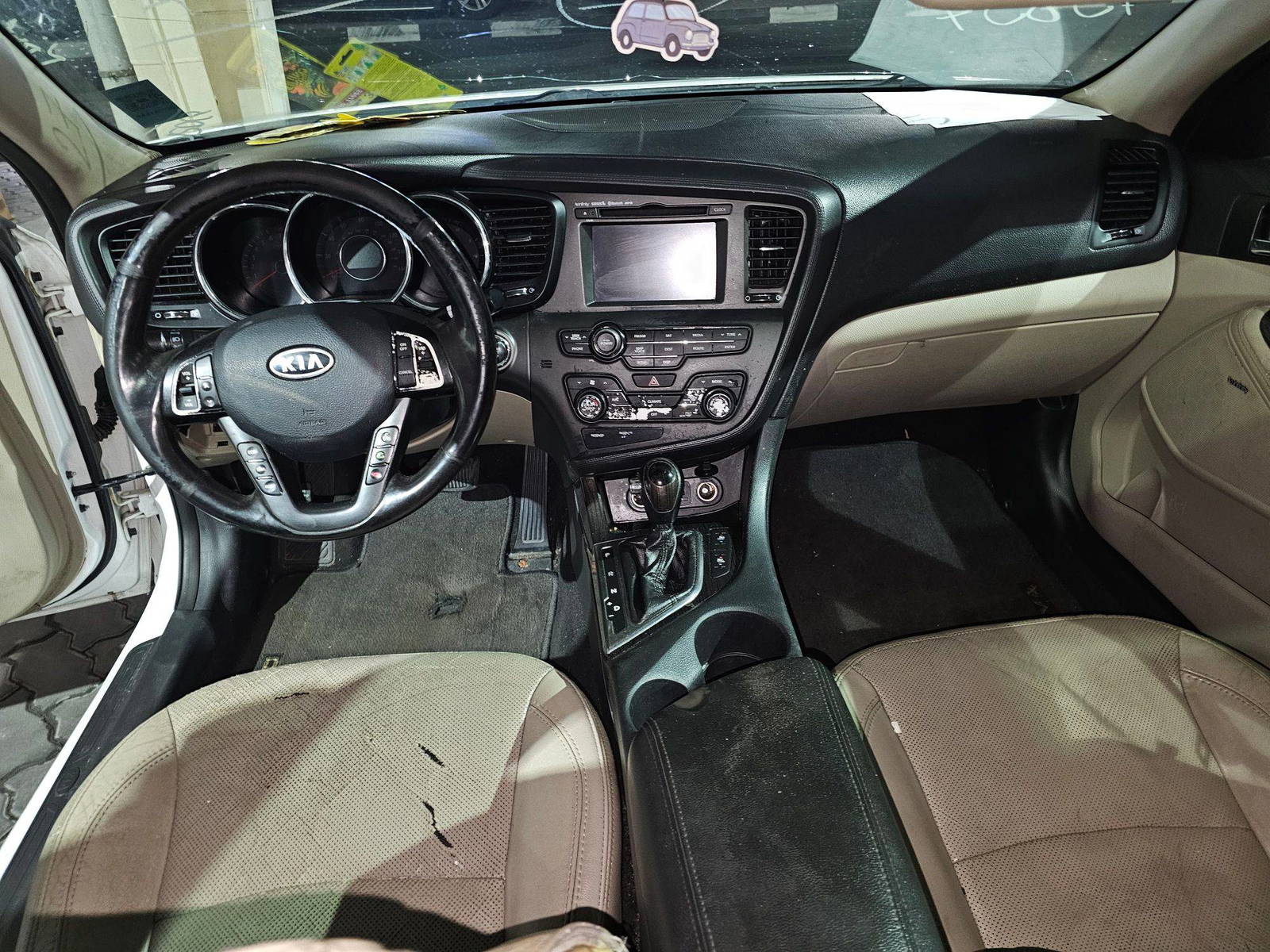 2012 KIA OPTIMA — 163242 Miles — Lot 42897609 — Souq - Marhaba Auctions Used Cars - Image 8
