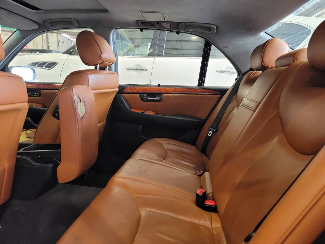 2004 LEXUS LS 430 — 269983 Miles — Lot X40166408 — Main - Marhaba Auctions Used Cars - Image 7