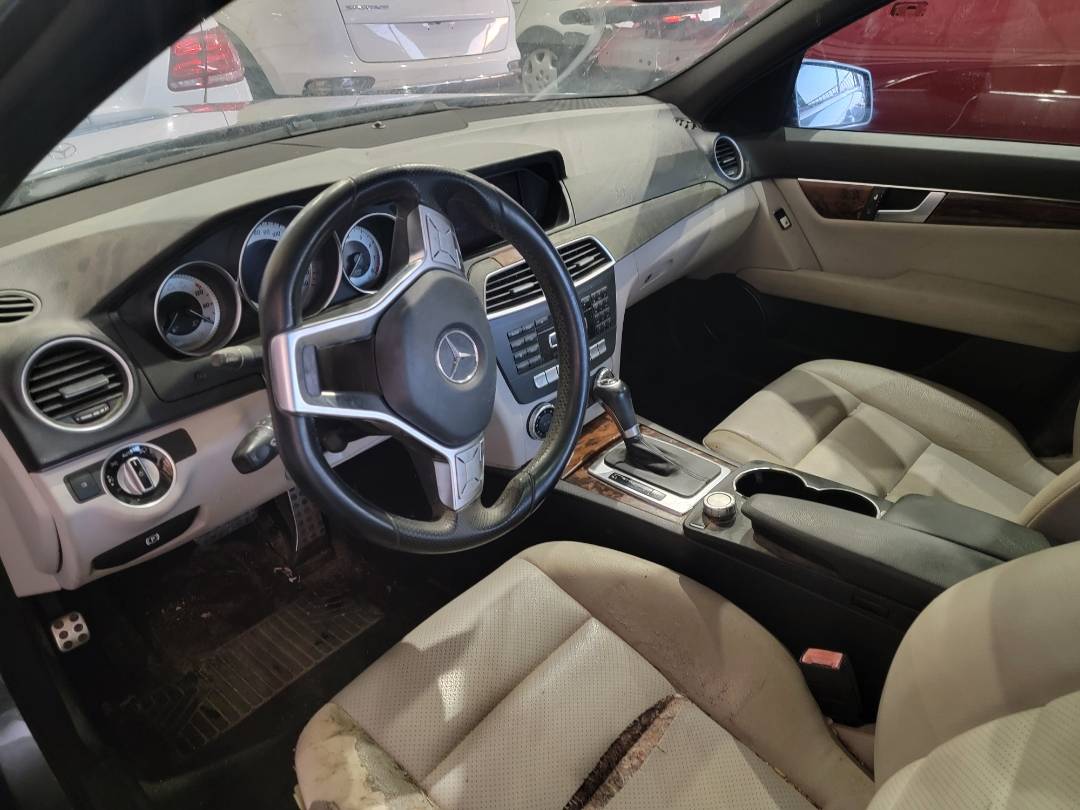 2012 MERCEDES BENZ C-250 — 178950 Miles — Lot CA677207 — Main - Marhaba Auctions Used Cars - Image 8
