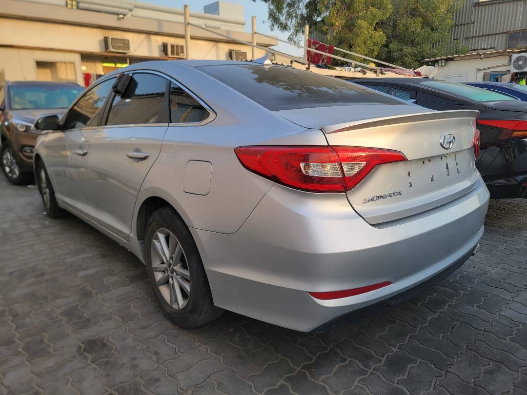 2015 HYUNDAI SONATA — 160698 Miles — Lot FH018263 - Marhaba Auctions Used Cars - Image 10
