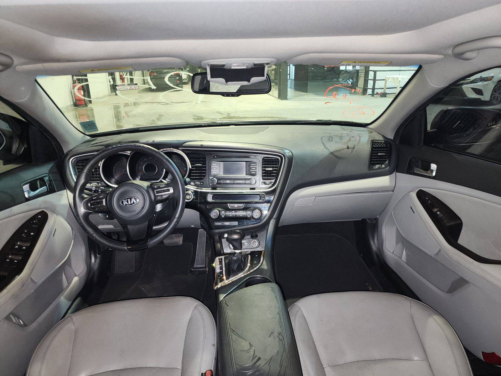2015 KIA OPTIMA — 172603 Miles — Lot 76532764 — Al Quoz - Marhaba Auctions Used Cars - Image 8
