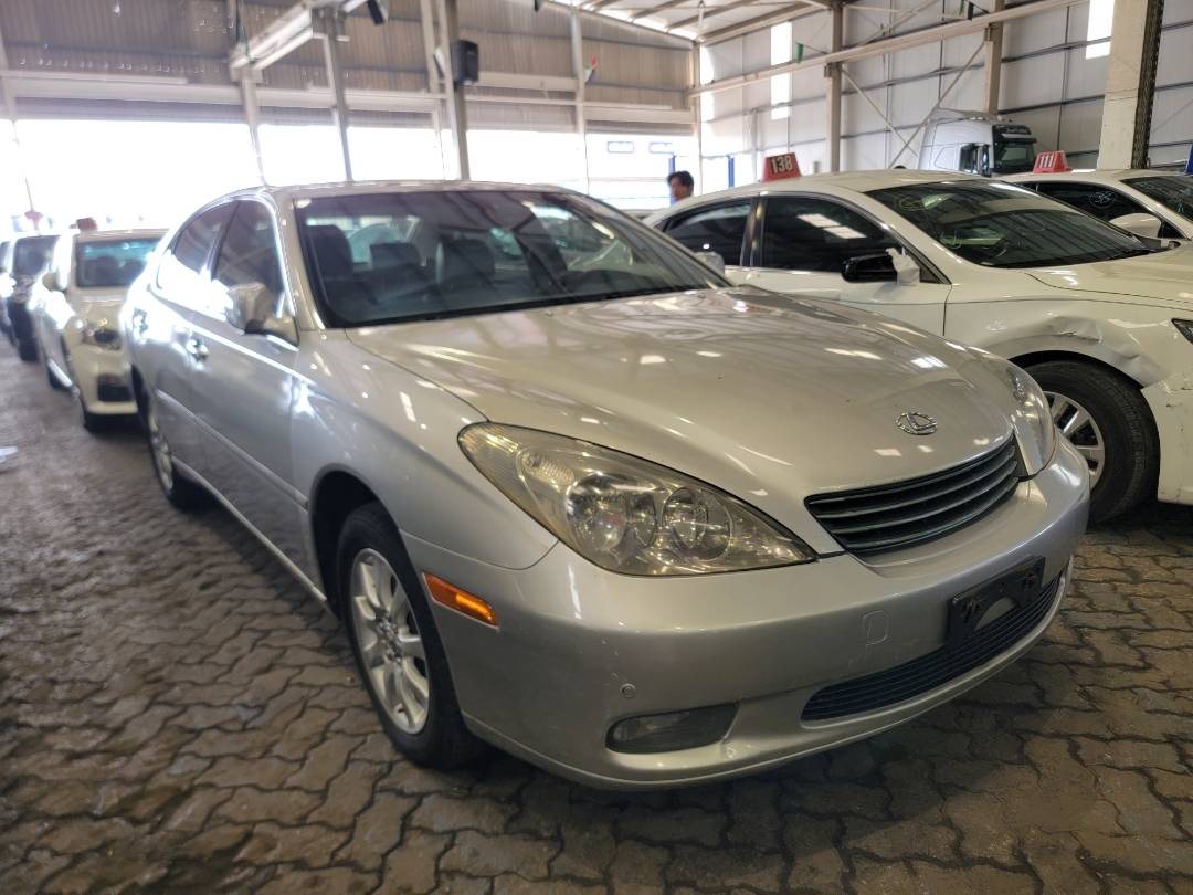 2004 LEXUS ES 330 — 321578 KM — Lot 140015681 — Main - Marhaba Auctions Used Cars - Image 5