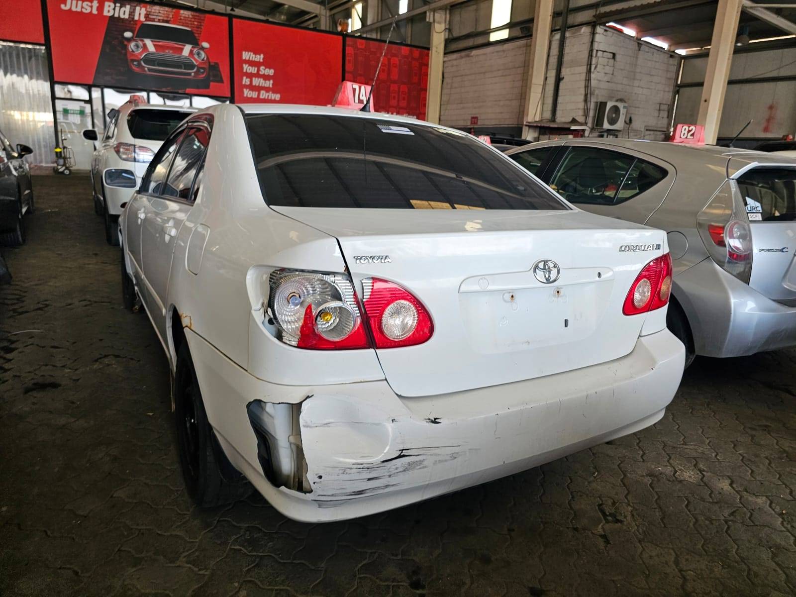 2006 TOYOTA COROLLA — 196077 Miles — Lot Z734978 — Main - Marhaba Auctions Used Cars - Image 4