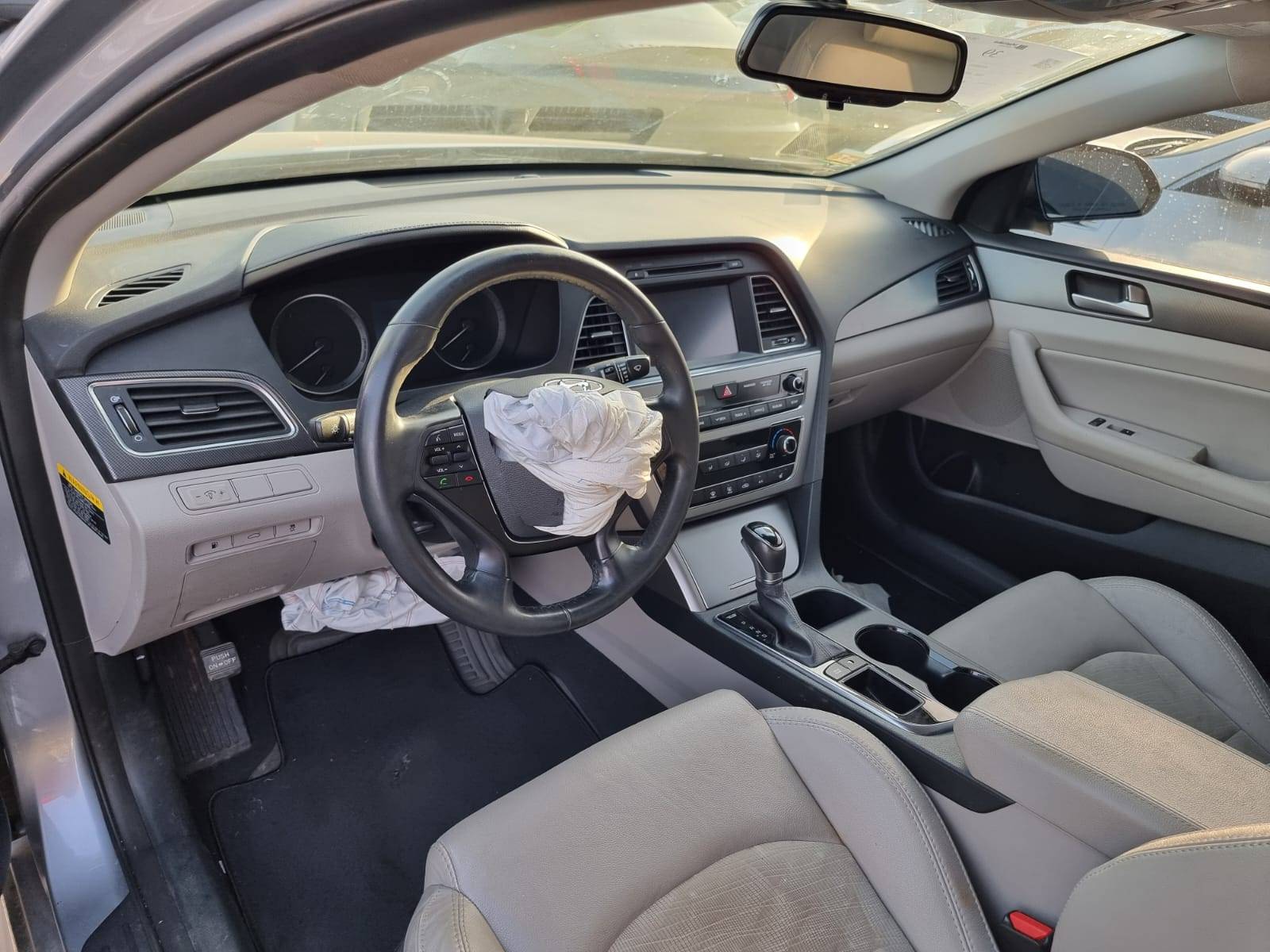 2016 HYUNDAI SONATA SPORT — 118070 Miles — Lot H397753 — Ind. 12 - Marhaba Auctions Used Cars - Image 8