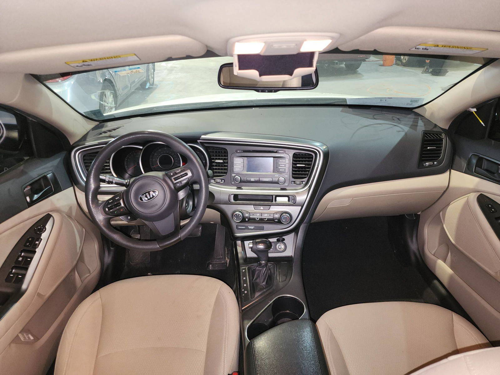 2015 KIA OPTIMA — 199404 Miles — Lot 5639151 — Al Quoz - Marhaba Auctions Used Cars - Image 8