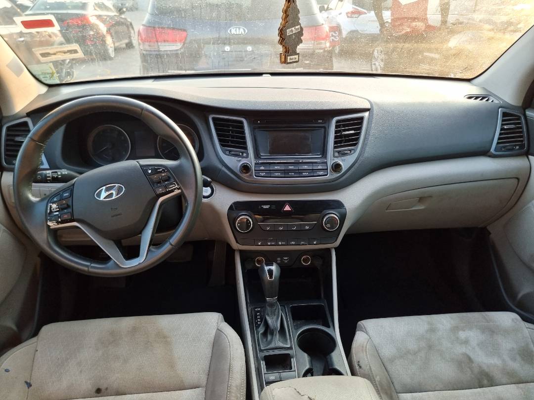 2016 HYUNDAI TUCSON — 109034 Miles — Lot 38614637 — Souq - Marhaba Auctions Used Cars - Image 7