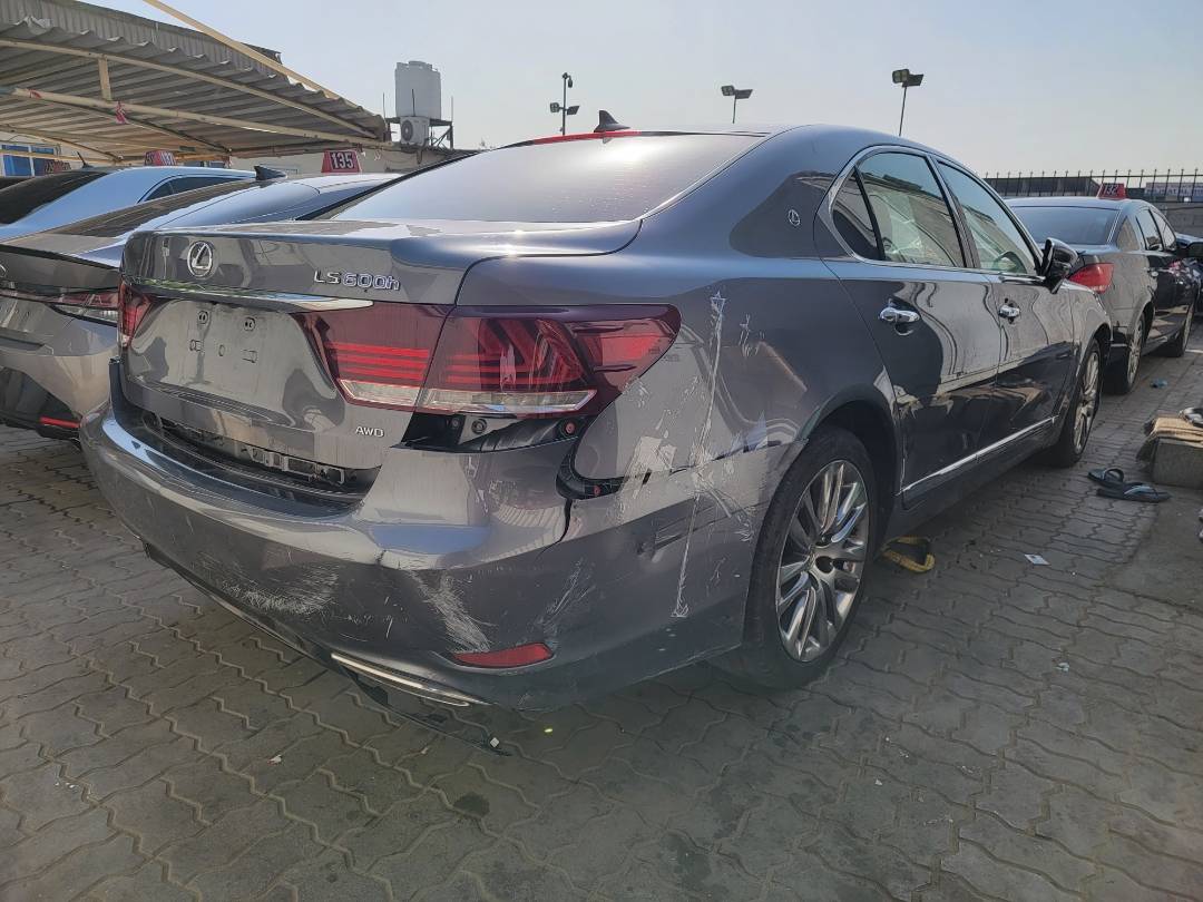 2013 LEXUS LS 460 — 173707 Miles — Lot 2638067 — Main - Marhaba Auctions Used Cars - Image 4
