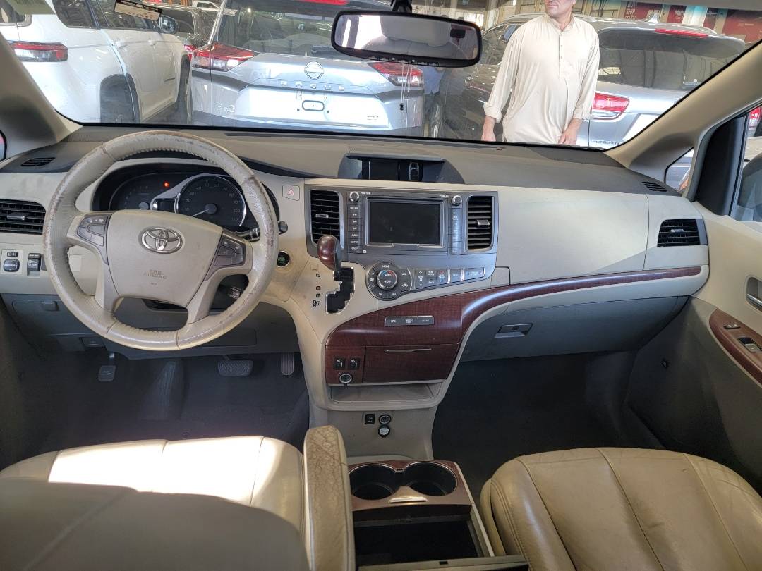 2011 TOYOTA SIENNA — 275285 Miles — Lot 003467 — Main - Marhaba Auctions Used Cars - Image 8
