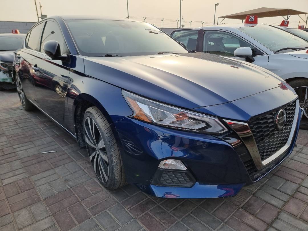 2020 NISSAN ALTIMA — 62719 Miles — Lot 21547889 — Ind. 12 - Marhaba Auctions Used Cars - Image 3