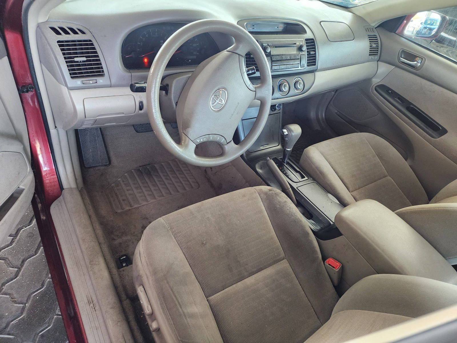 2005 TOYOTA CAMRY — 189227 Miles — Lot 76781613 - Marhaba Auctions Used Cars - Image 9