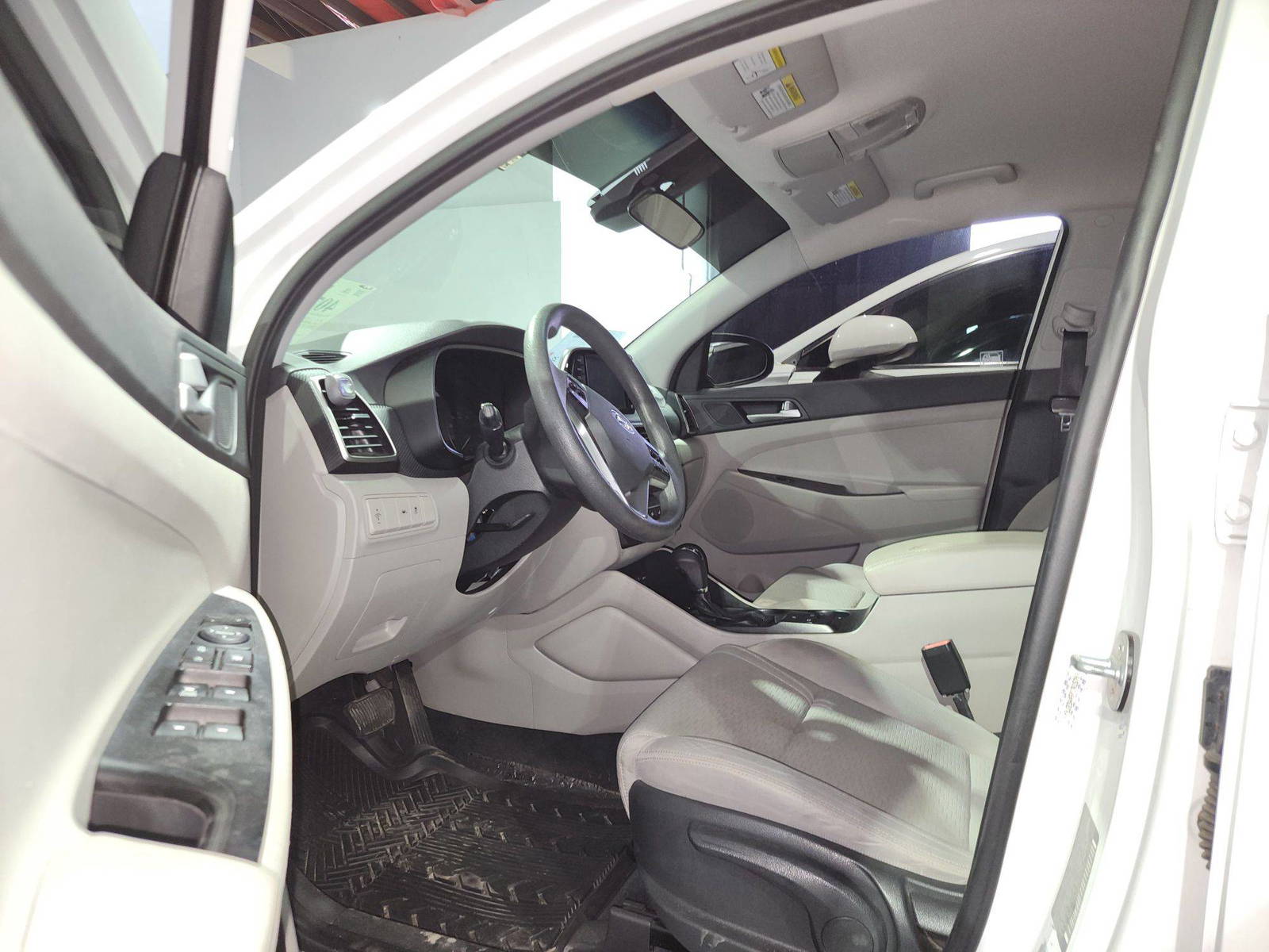 HYUNDAI TUCSON 2019 - Marhaba Auction Used Cars - Image 7