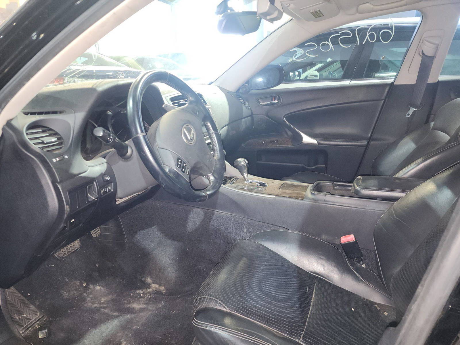 LEXUS IS 250 2009 - Marhaba Auction Used Cars - Image 6