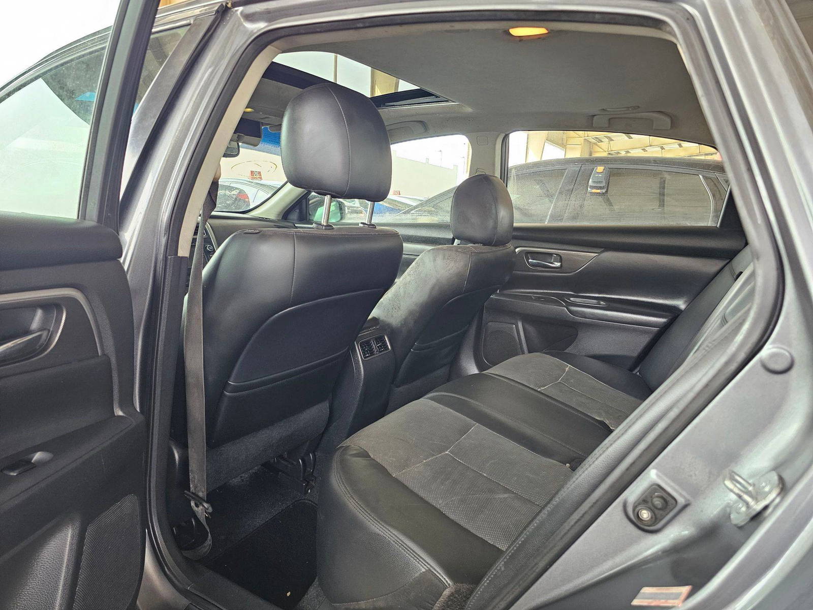 2014 NISSAN ALTIMA — 211304 Miles — Lot AP2EC319324 — Souq - Marhaba Auctions Used Cars - Image 6