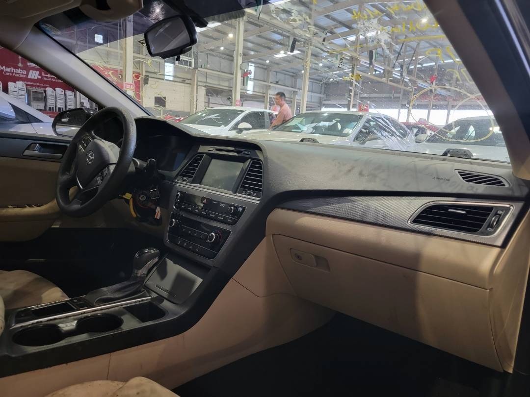 2016 HYUNDAI SONATA — 109932 Miles — Lot H376813 — Ind. 12 - Marhaba Auctions Used Cars - Image 8