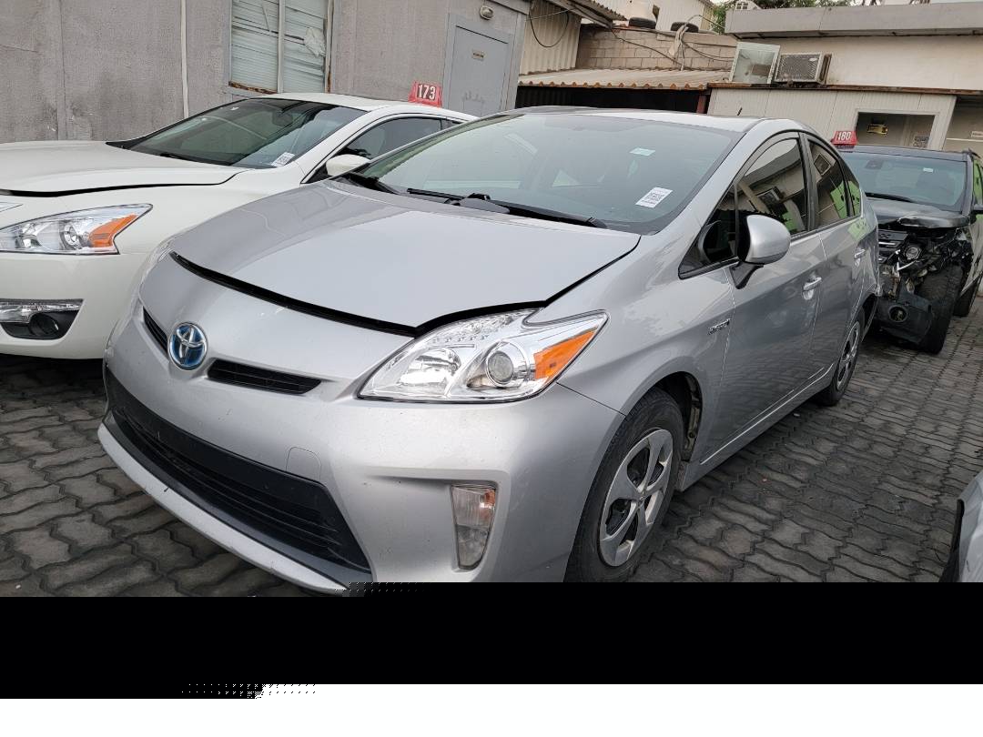 2015 TOYOTA PRIUS — 259327 Miles — Lot 43049250 — Main - Marhaba Auctions Used Cars - Image 6