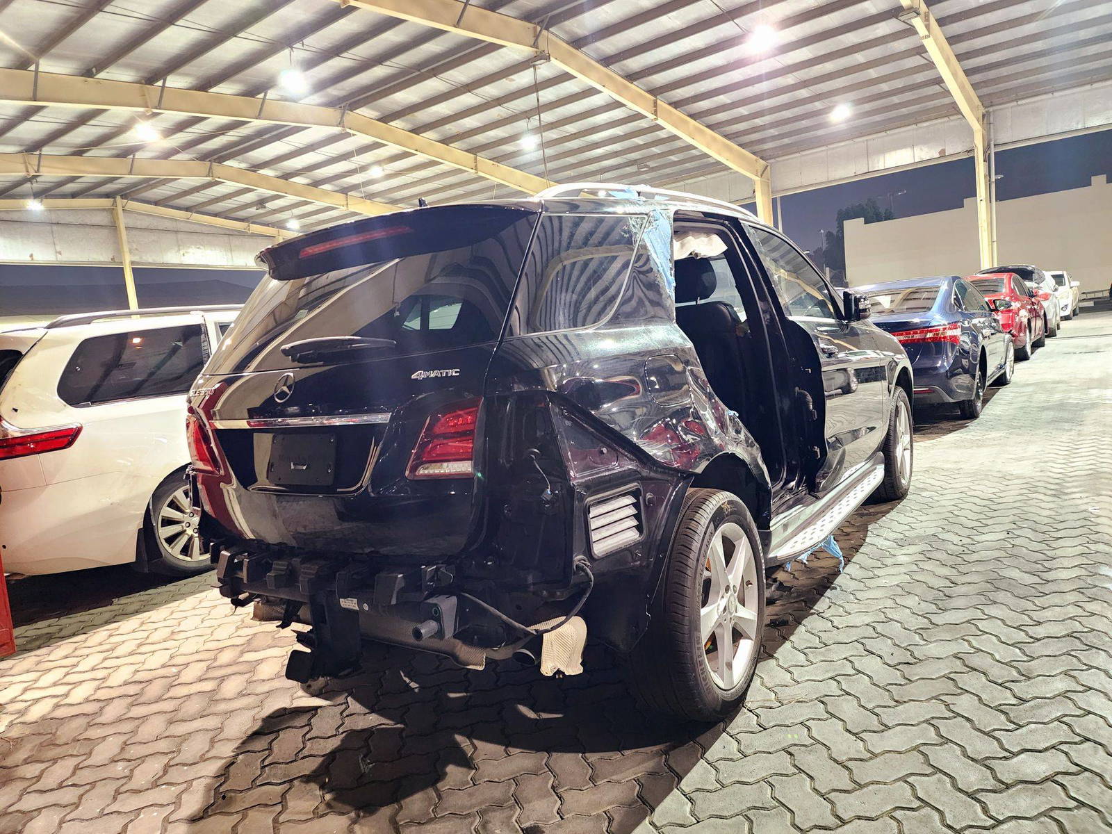 2017 MERCEDES BENZ GLE 350 — 52887 Miles — Lot HA848896 — Ind. 12 - Marhaba Auctions Used Cars - Image 4