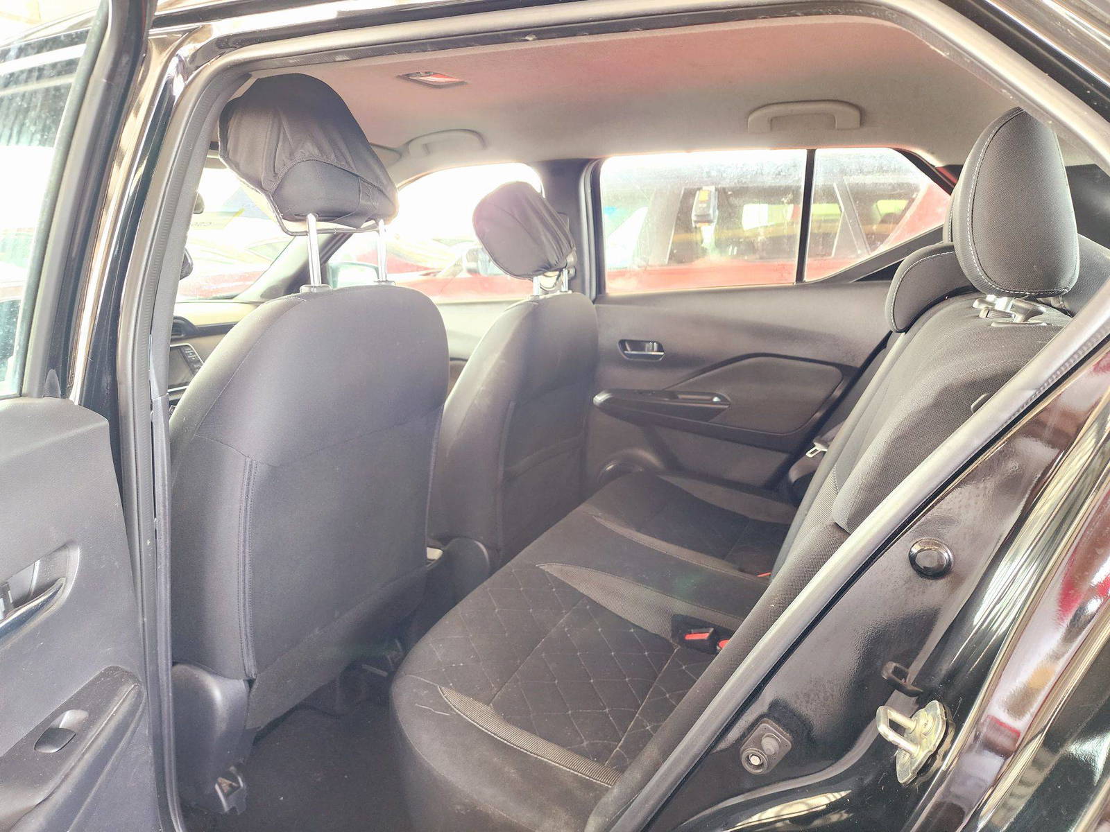 2020 NISSAN KICKS — 113153 KM — Lot 06662 — Souq - Marhaba Auctions Used Cars - Image 6