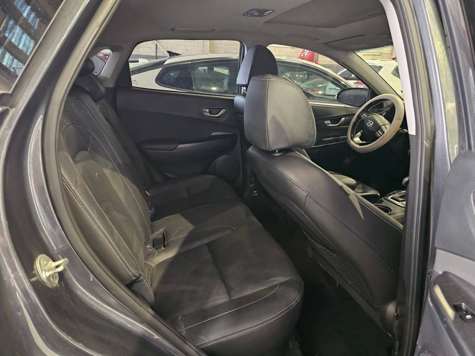 2018 HYUNDAI KONA — 107714 KM — Lot GJU055408 — Main - Marhaba Auctions Used Cars - Image 7