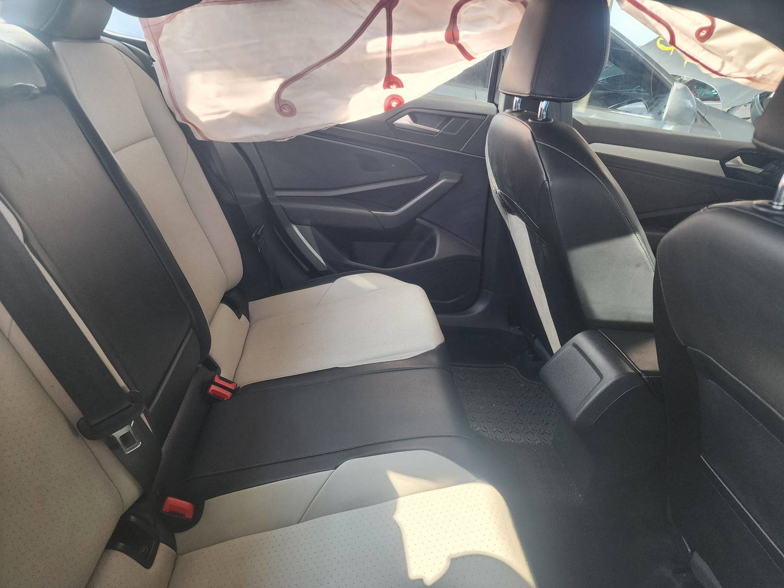 2019 VOLKSWAGEN JETTA — 90304 KM — Lot 04996 - Marhaba Auctions Used Cars - Image 10
