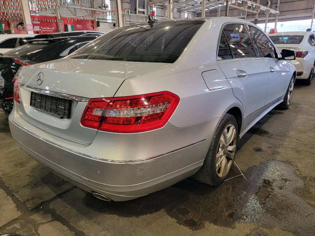 2013 MERCEDES BENZ E-300 — 119792 KM — Lot 758471 — Main - Marhaba Auctions Used Cars - Image 5