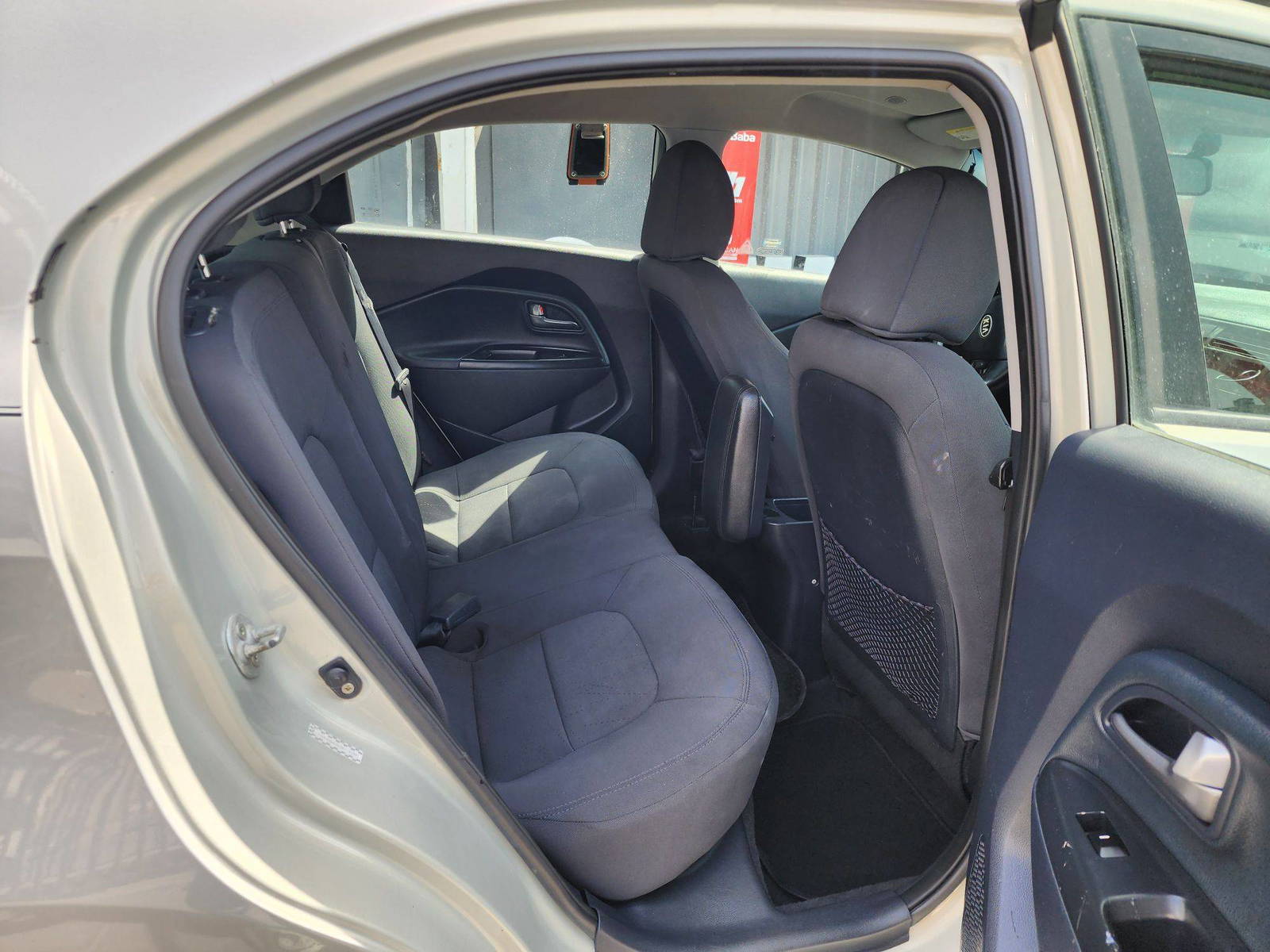2013 KIA RIO — 237584 Miles — Lot 13189 — Al Quoz - Marhaba Auctions Used Cars - Image 7