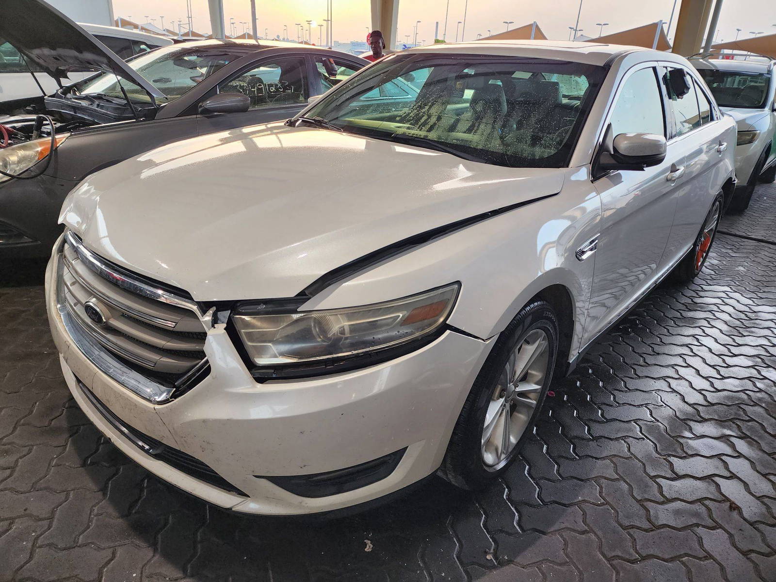 2014 FORD TAURUS — 206982 Miles — Lot 37877275 - Marhaba Auctions Used Cars - Image 9