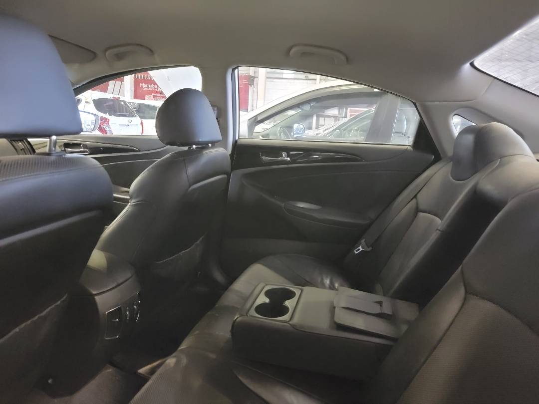 2010 HYUNDAI SONATA — 174195 KM — Lot 002935 — Main - Marhaba Auctions Used Cars - Image 7