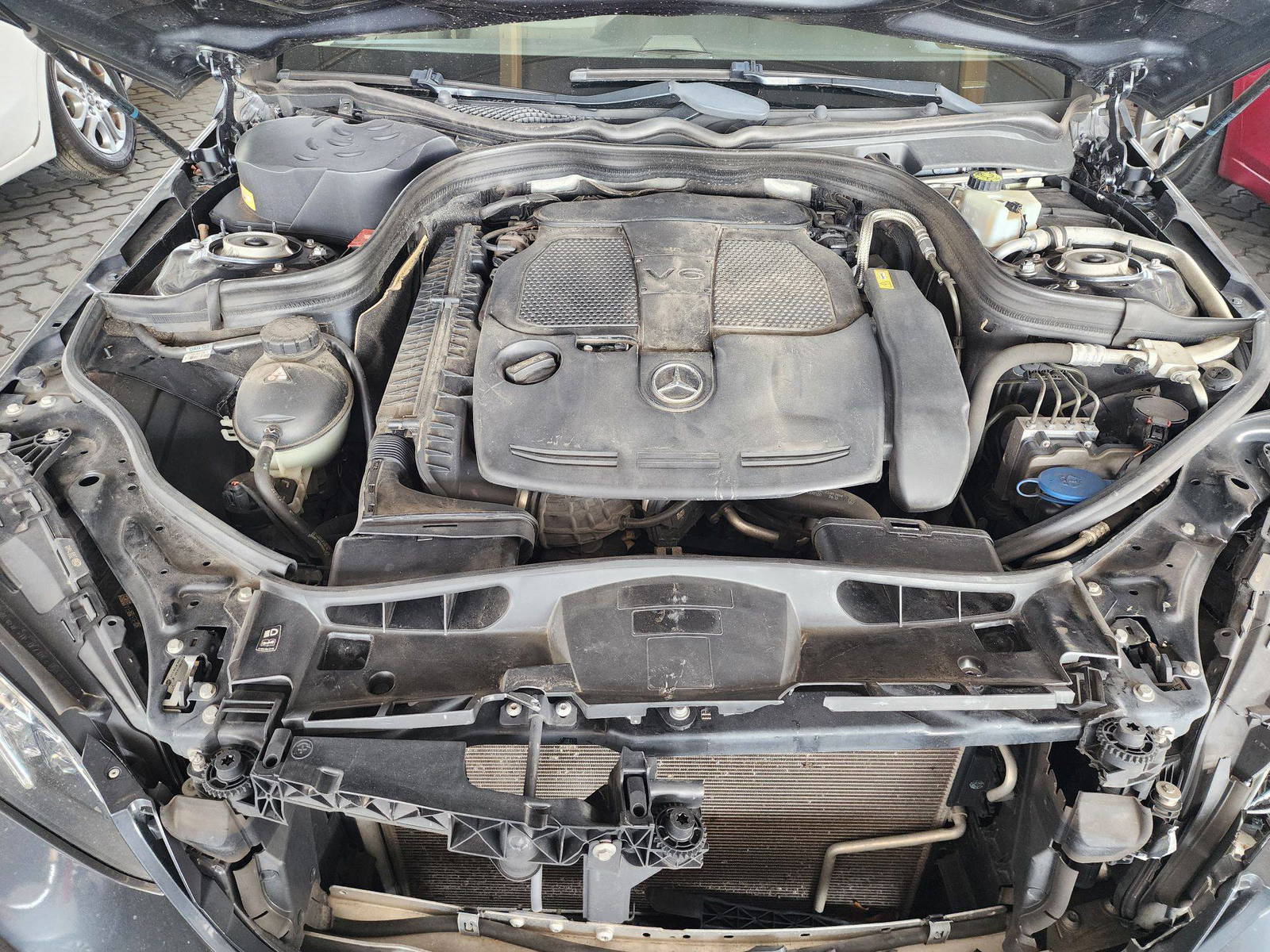 2014 MERCEDES BENZ E 350 — 97059 Miles — Lot 0EA981826 — Souq - Marhaba Auctions Used Cars - Image 12