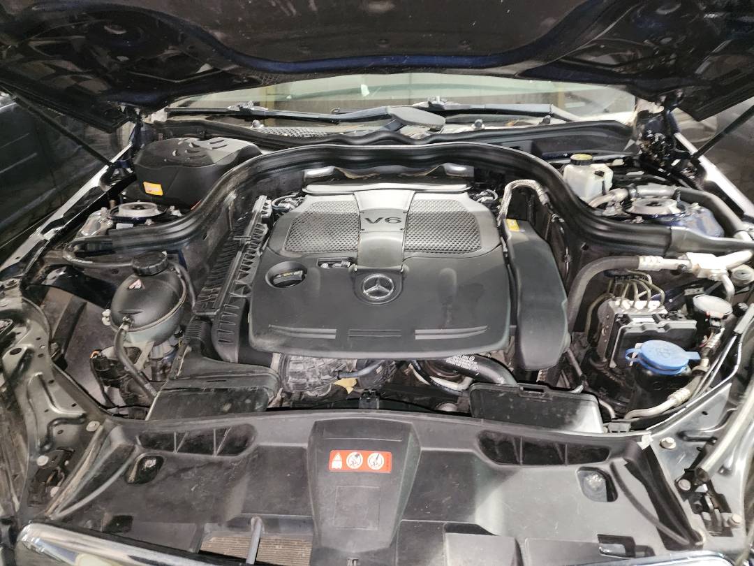 2013 MERCEDES BENZ E 350 — 193246 Miles — Lot 39045111 — Souq - Marhaba Auctions Used Cars - Image 12