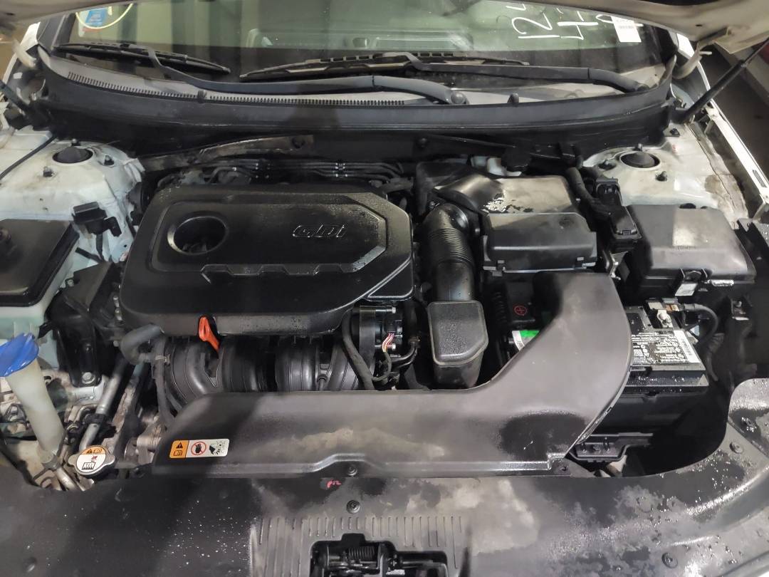 2015 HYUNDAI SONATA — 125014 Miles — Lot 124495 — Main - Marhaba Auctions Used Cars - Image 10