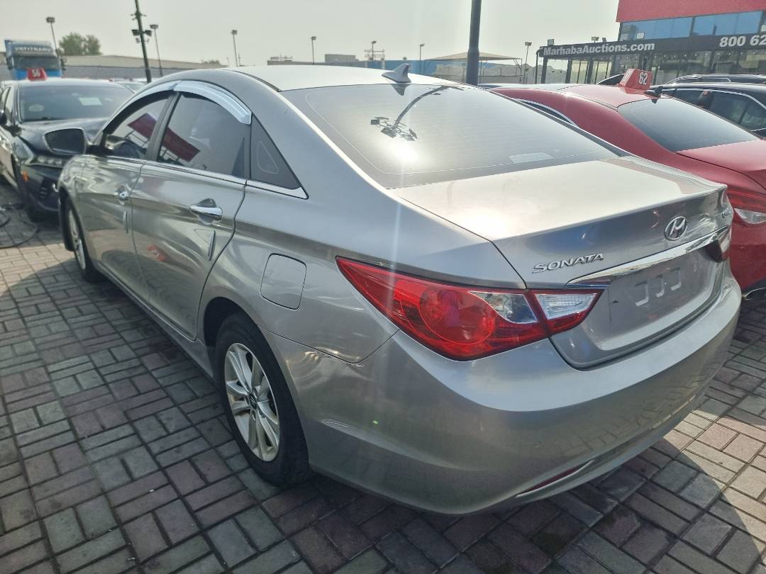 2012 HYUNDAI SONATA — 157549 KM — Lot 125478 — Ind. 12 - Marhaba Auctions Used Cars - Image 5
