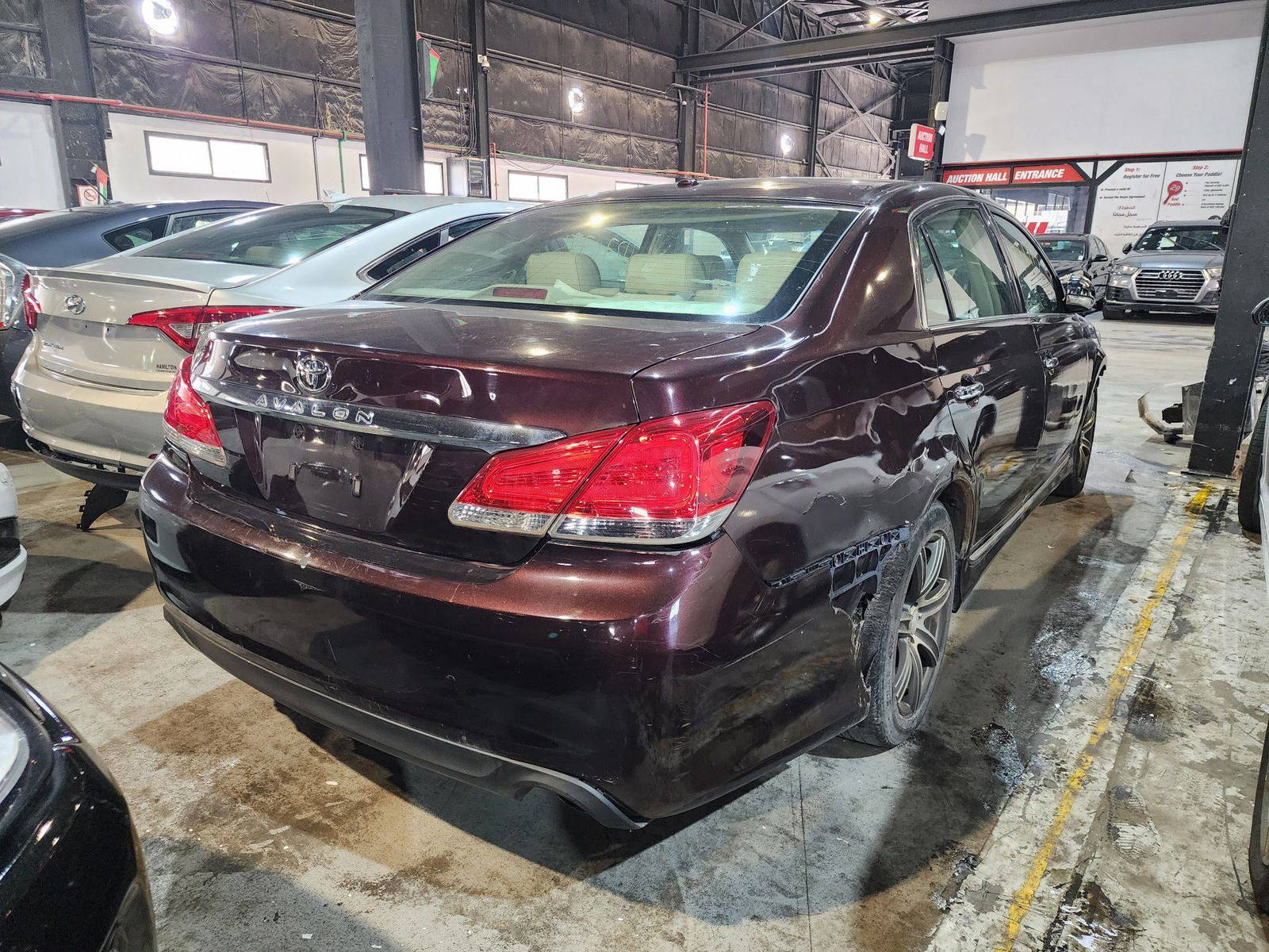2011 TOYOTA AVALON — 283935 Miles — Lot 421360 — Souq - Marhaba Auctions Used Cars - Image 6